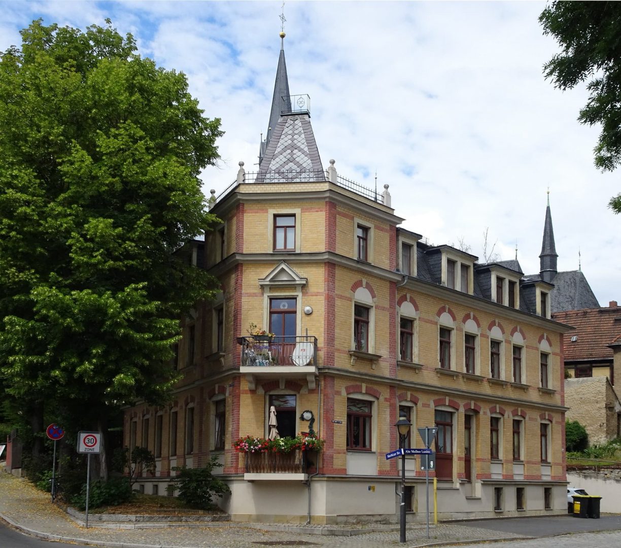Merbitzerstrasseeckhausnr2a